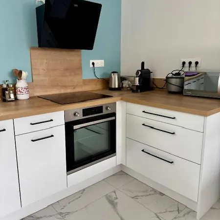 Maison Cauderan Apartment